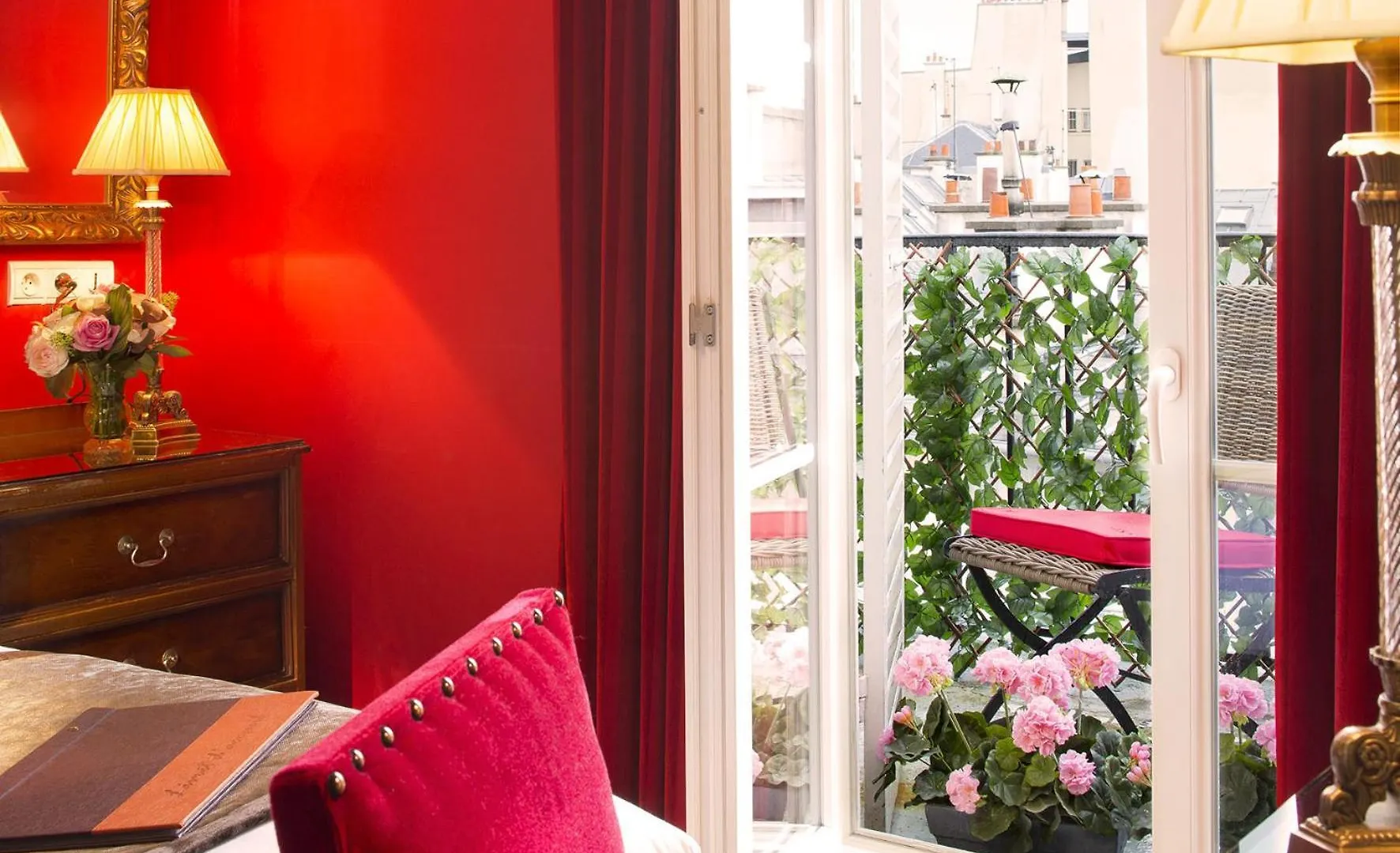Hotel Des Deux Continents París