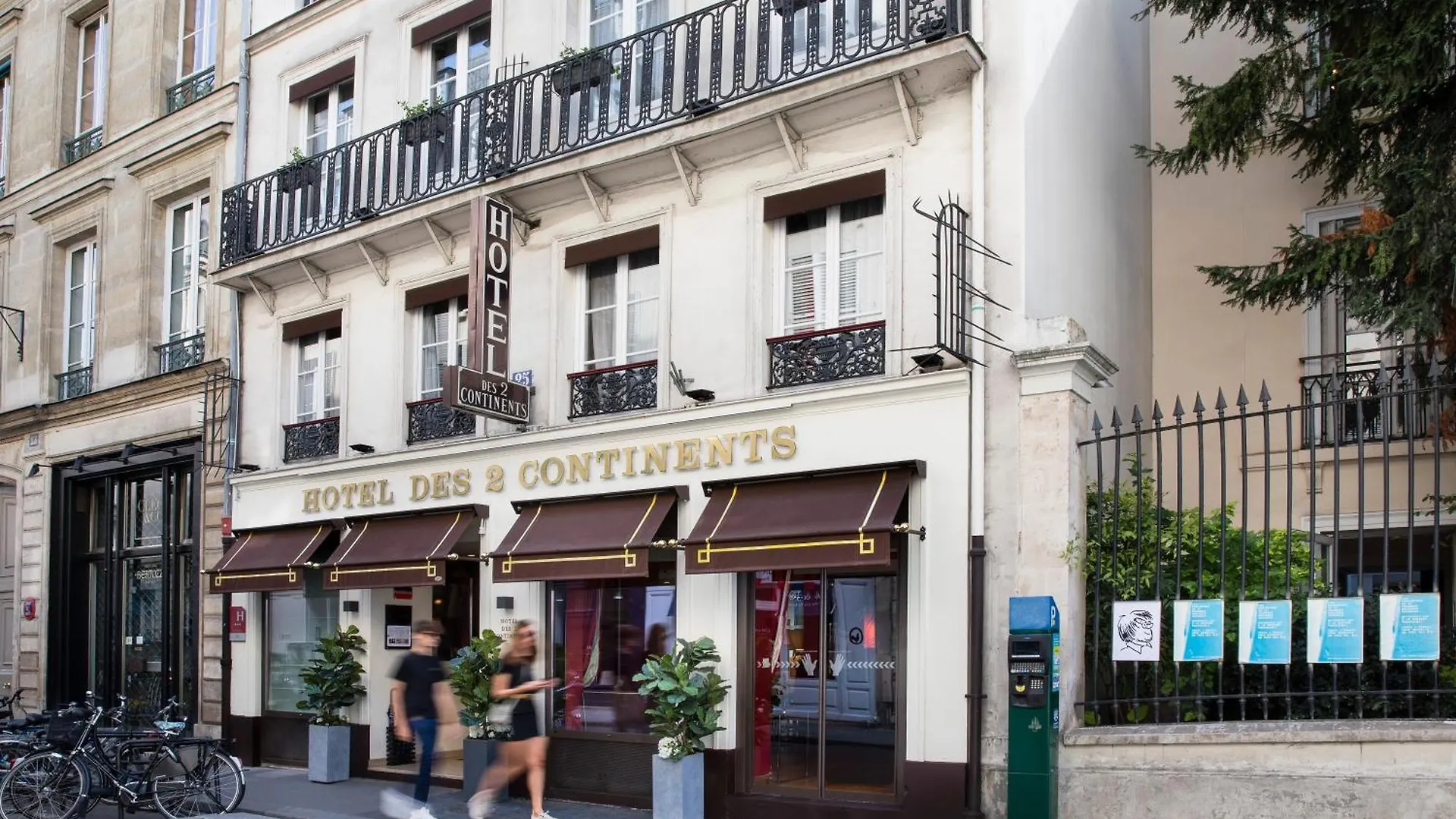 Des Deux Continents 3* París