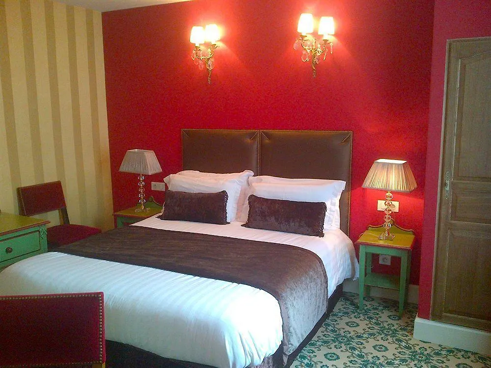 Des Deux Continents 3* Paris